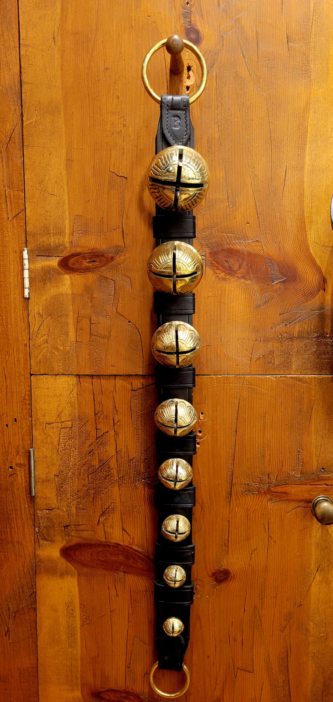Large Leather Strap with 8 Graduated Bells