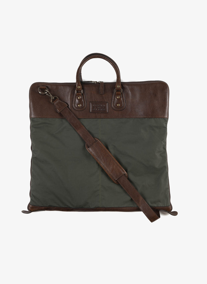 Classic Garment Bag with Interior Pockets