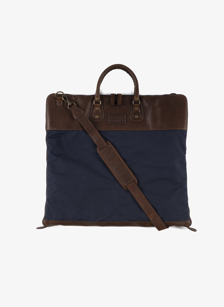 Classic Garment Bag with Interior Pockets